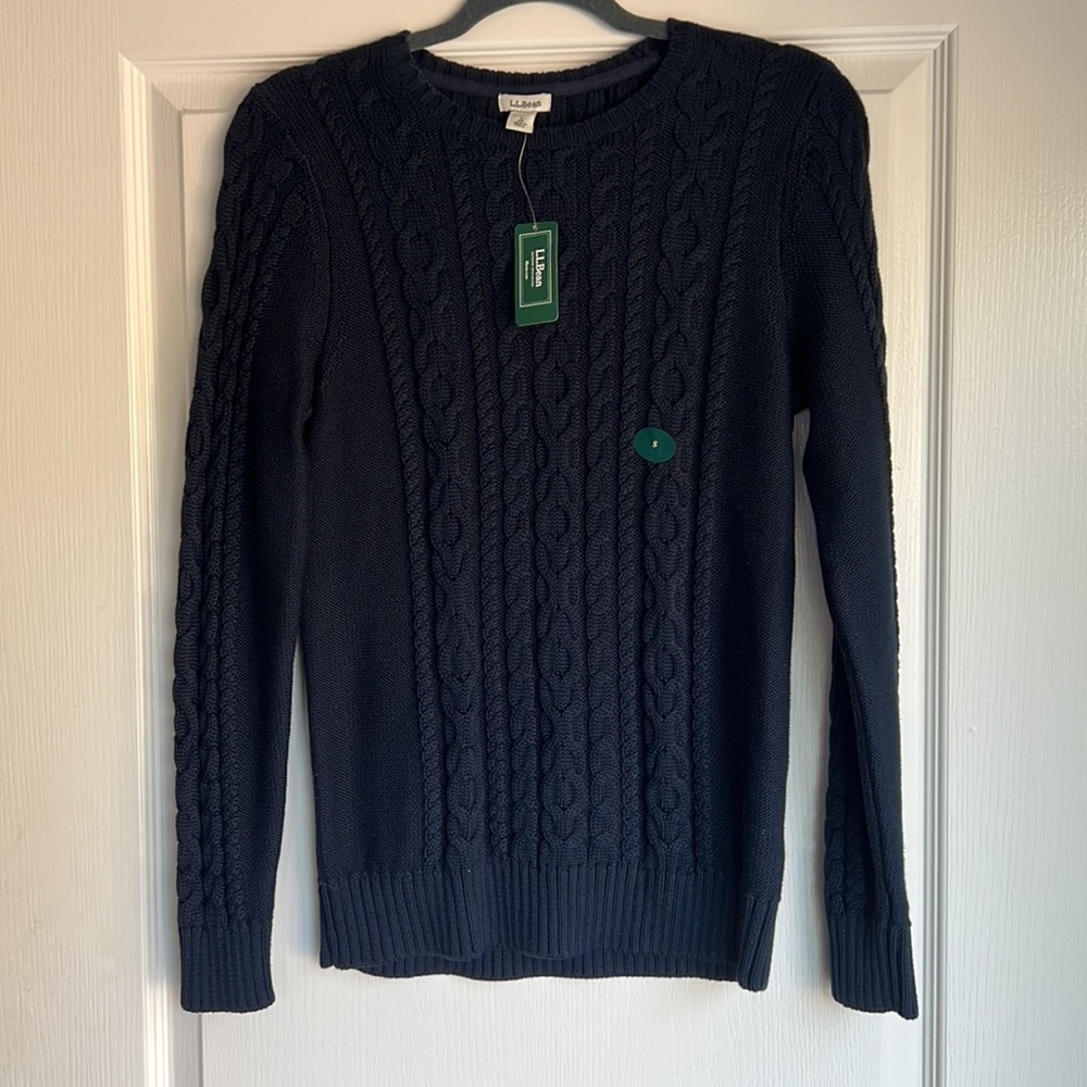 L.L. Bean NWT classic navy cable knit sweater